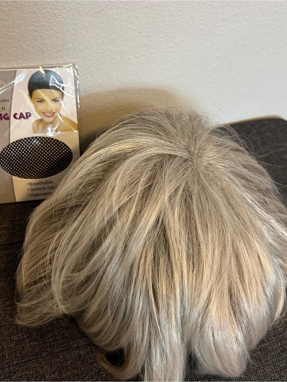 Women’s Short Layered Wig in Ash Blonde - Unbranded